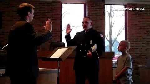 @MayorChase Ritenauer swears in #Lorain Fire Capt....