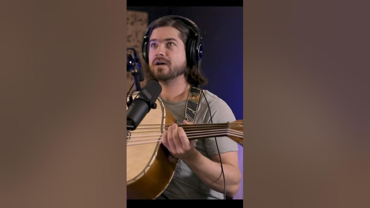 Salió volando el guitarrón Parte 1 #mariachi #análisis Salió volando el guitarrón Parte 1 #mariachi #análisis