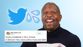 Terry Crews lê tuítes sedentos