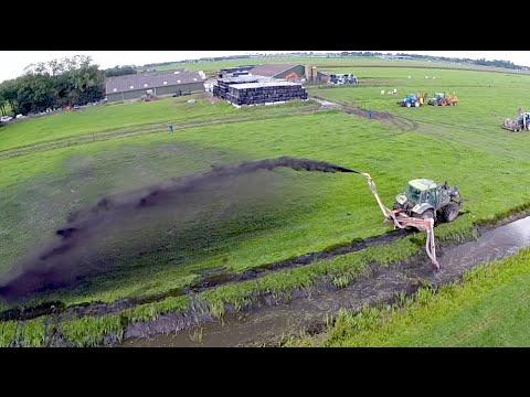 Ditch Cleaning Demonstration | Baggerspuiten en Ecologisch Slootschonen demo