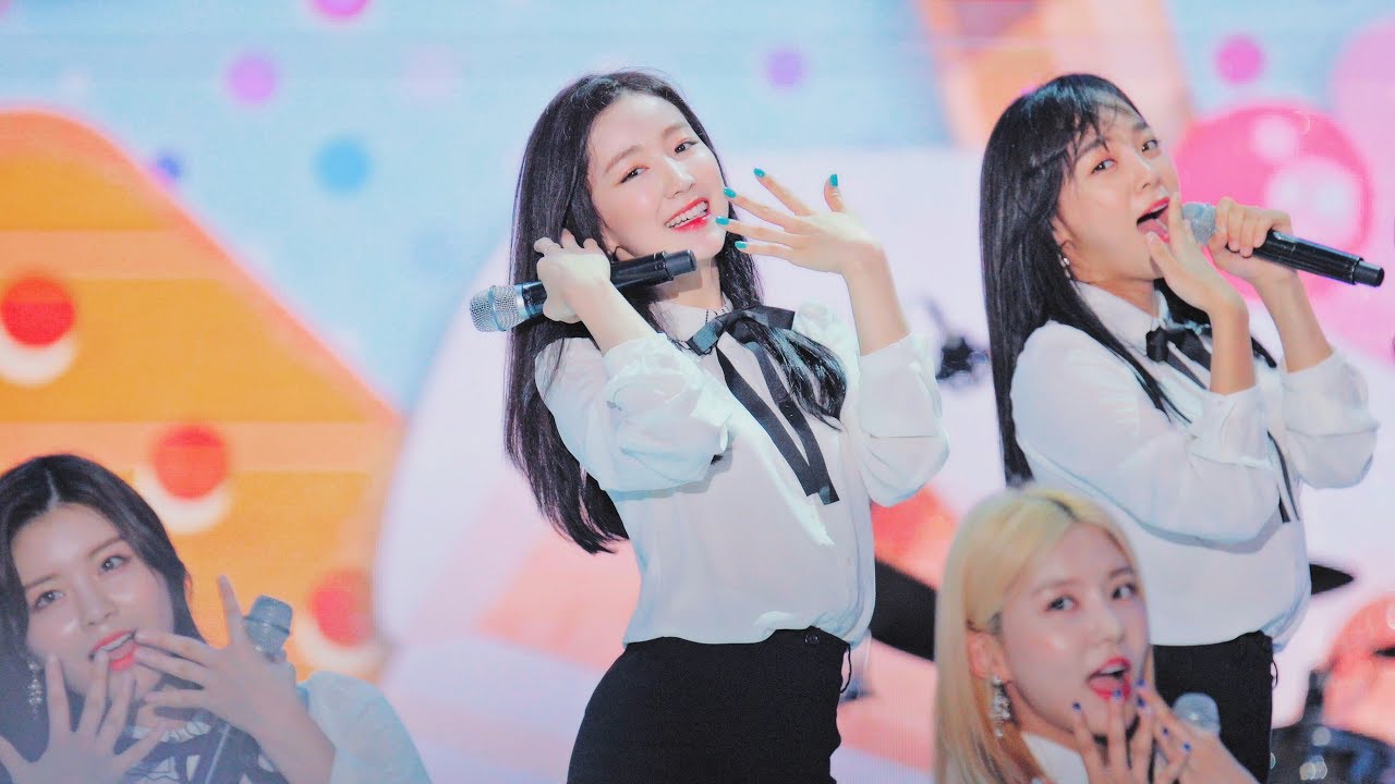 구구단(gugudan) 하나(Hana) Focus - Chococo@180803 KIMA 부산 송도해수욕장 [4k Fancam/직캠]