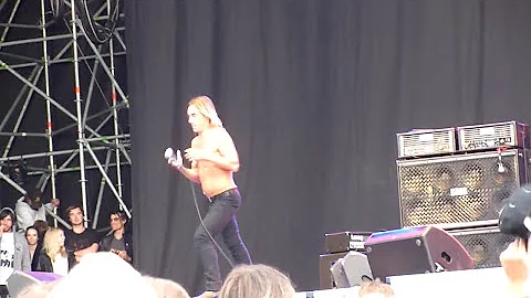 Iggy Pop & The Stooges  "Death Trip" Live @ Øyafestivalen, Oslo, Norway 11.08.2010