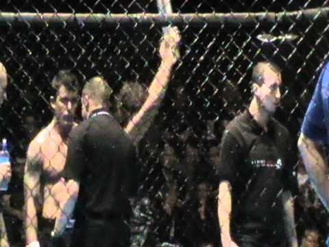 Shannon Dillon vs Gerrard Constable cage wars 2010