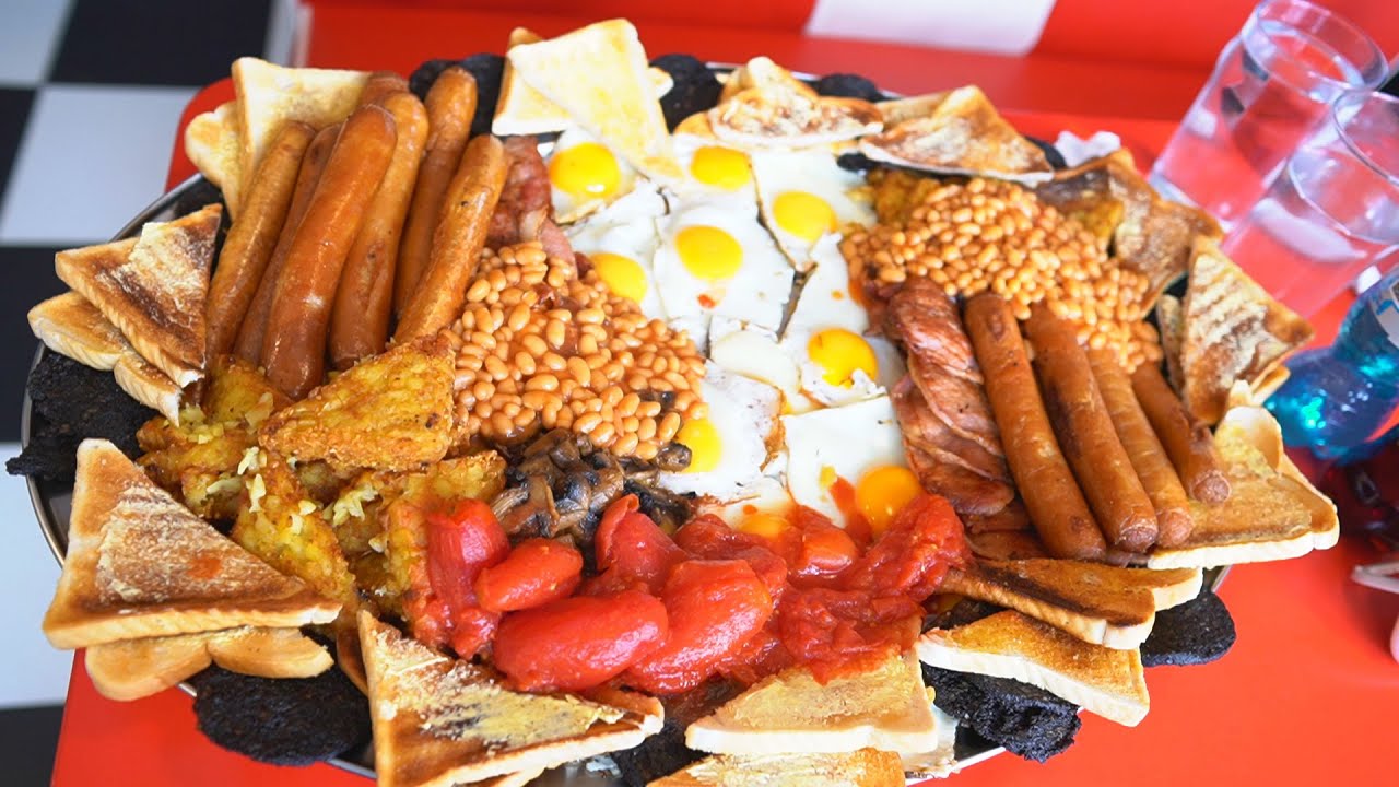 The World S Biggest Full English Breakfast Challenge 17 000 Calories