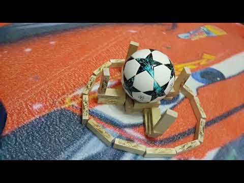 Adidas Mini Futbol Topu ve Jenga Boom Tahtaları