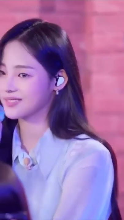 Soothing voices😊 celebrity cover by new jeans #newjeans #iu #hanni #danielle #minji #haerin #hyein
