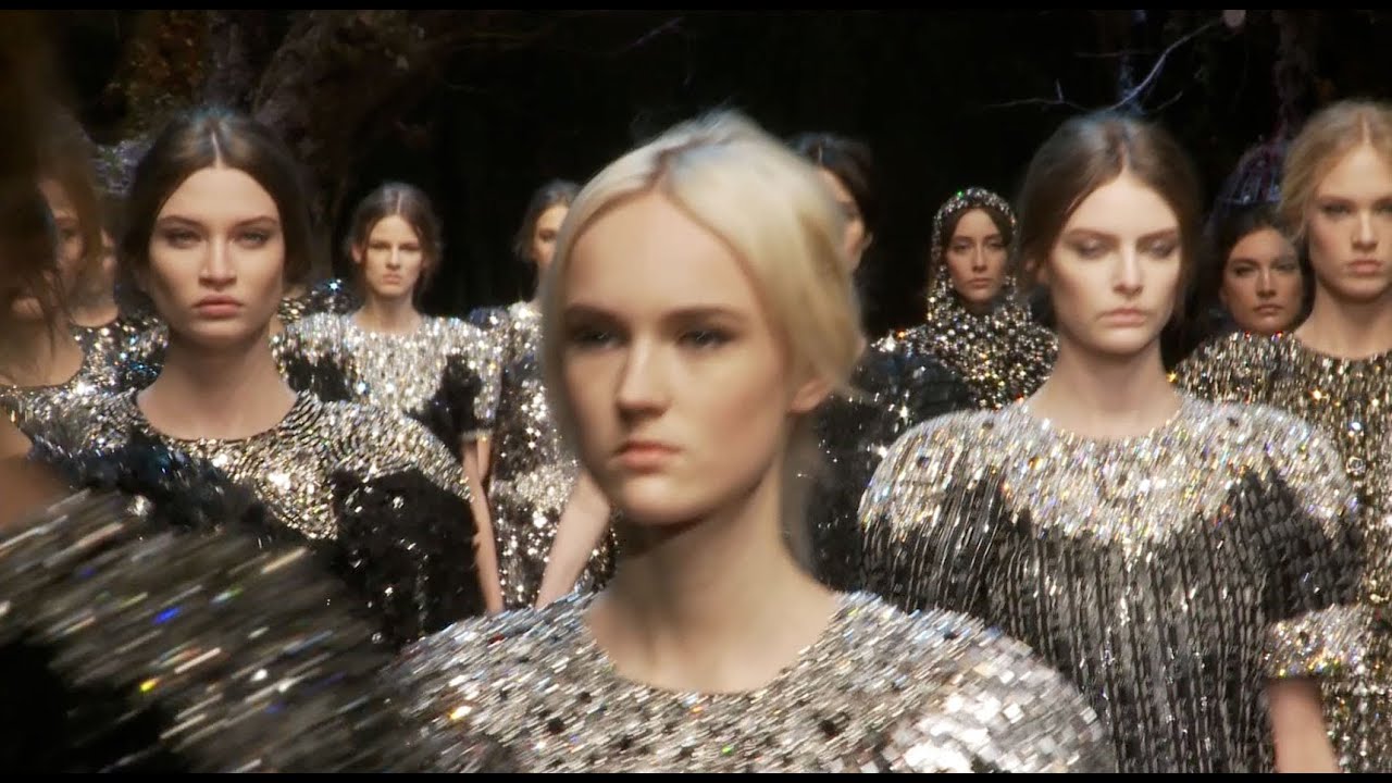 Allure Backstage: The Look of Dolce & Gabbana Fall 2014 - YouTube