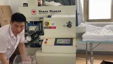 JBJ-9 Comforter rolling packing machine, cushion pillow coiling machine, quilt winding machine