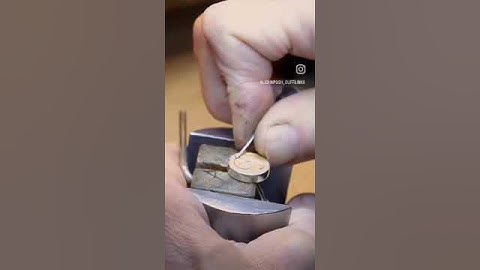 Experience crafting of stunning cufflinks
