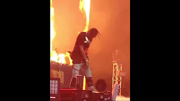 Travis Scott Concert Meme 