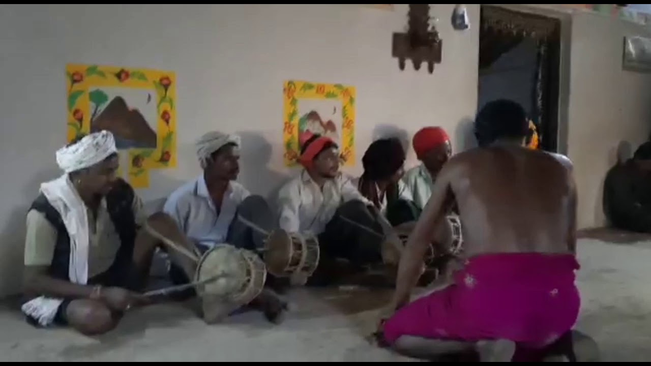 #trending  #dance #sondwa #alirajpur आदिवासी बढ़वा घूमते हैं 2025😎
