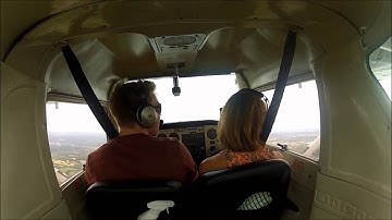 C152-flying with my mum HD