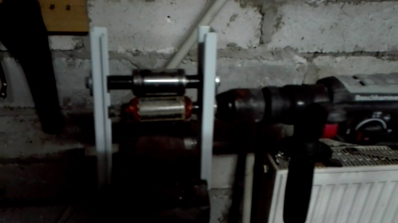 Proste urządzenie do skórowania kabli