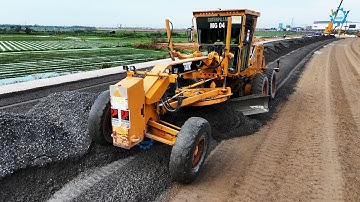 Best Activities Full Processing Grader Spreading Gravel Installing New Roads Mixing Grader Operating