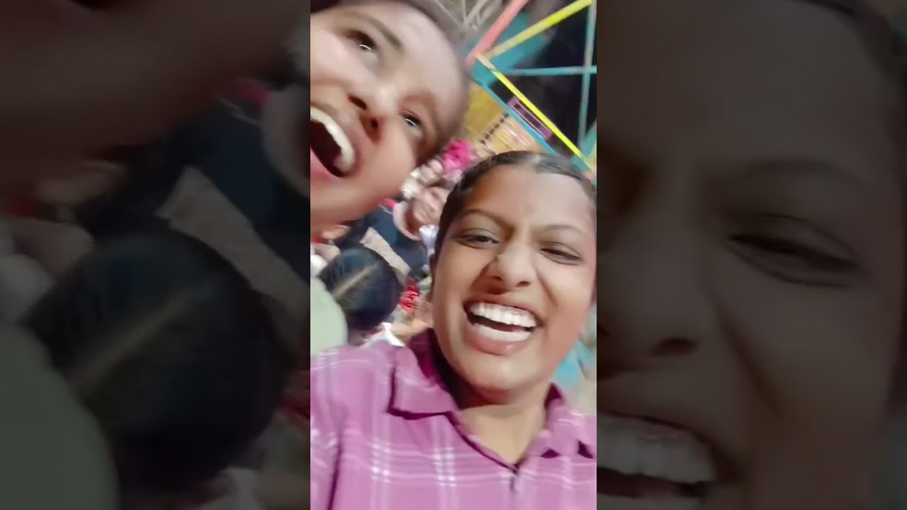 Chlo mela dekhne chilaya 😊 funny video 😅😅 # funny vlog 