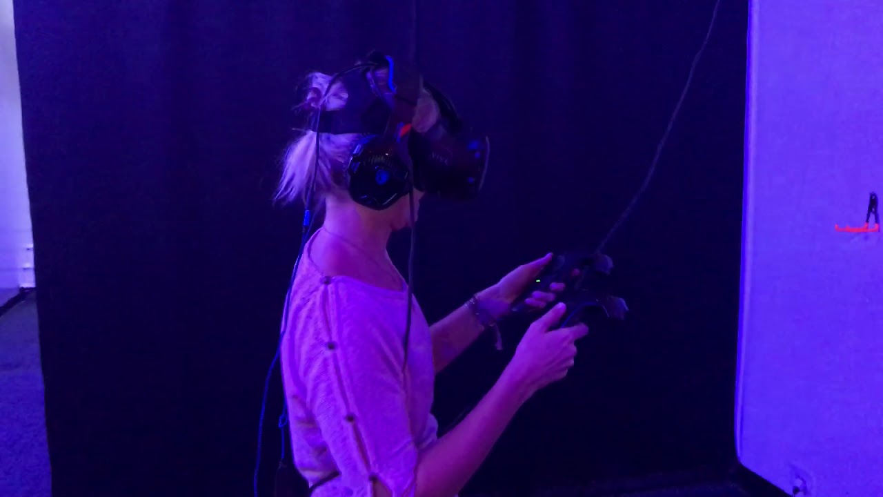 Virtual Reality Games Los Angeles: cutting edge VR video games LAN center. Fun things to do