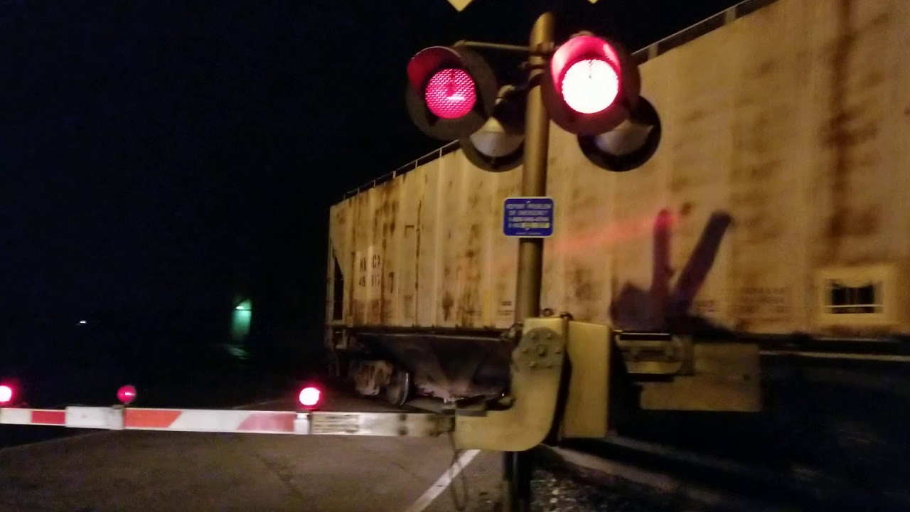 Meet Up At Seven Mile, Ohio NS 8125 & 4195 Westbound Meets Up With NS