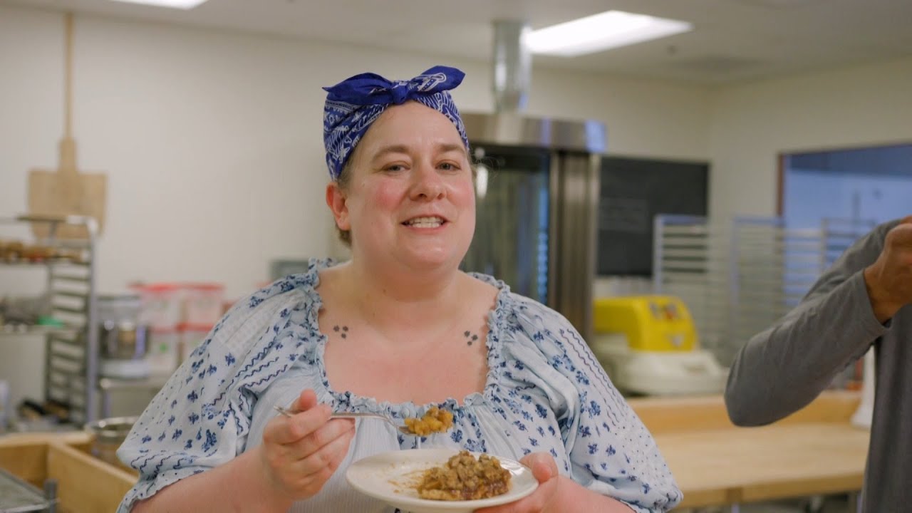 Baking Cosmic Crisp Pie!