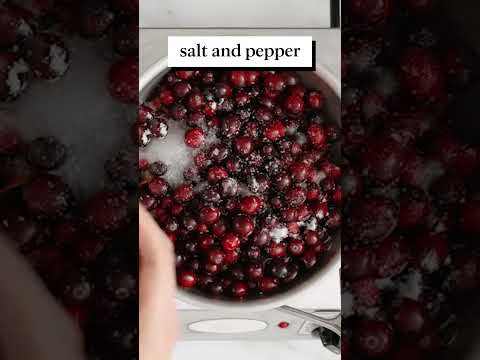 How to Make Martha Stewart's Orange-Scented Cranberry Sauce