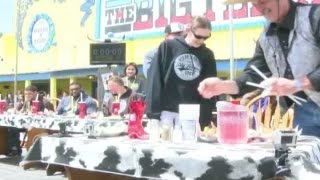 Woman eats 72 oz. of steak, breaks world record