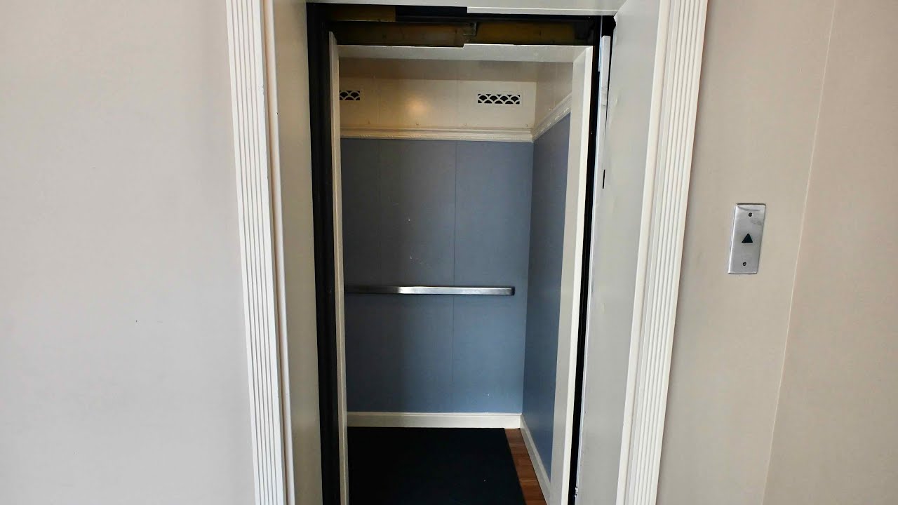 Oak Park, IL: Epic Reliance Hydraulic Elevator at 101 N Marion with CJA Triangle!