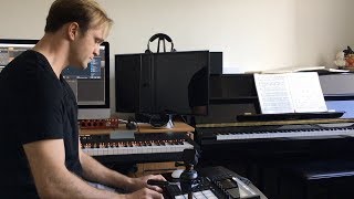 Maschine MK3 Performance - Palladium - Clyde Hider
Maschine MK3 & Komplete Kontrol S88 electronic performance Maschine MK3 Performance - Palladium - Clyde Hider