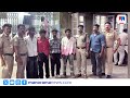 മധ്യവയസ്കനെ മർദിച്ച് സ്കൂട്ടർ തട്ടിയെടുത്ത ക്രിമിനൽ സംഘത്തെ ഒളിയിടത്തിൽ നിന്ന് പിടികൂടി|Pandalam