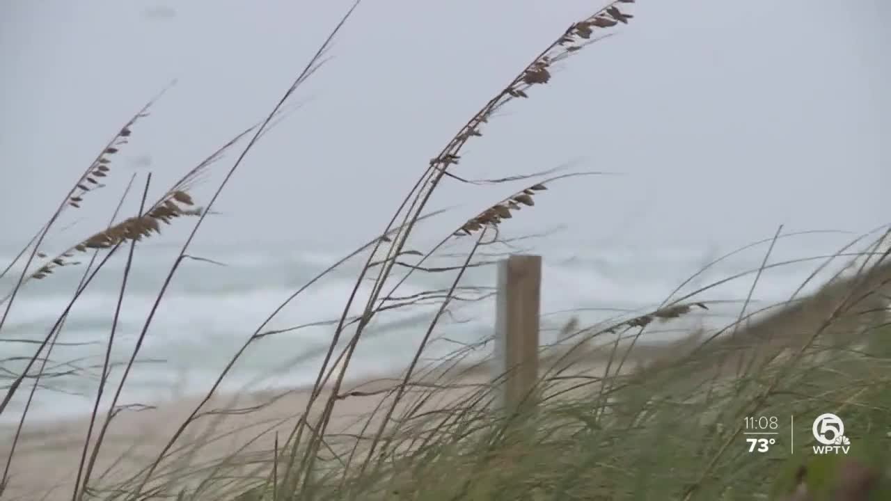 Coast Guard searches for missing boat with 20 people aboard headed to ...