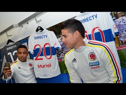 Selección Colombia recibió camisetas de Universidad Católica