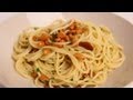 Spaghetti Aglio e Olio - Garlic Spaghetti Recipe - Laura Vitale - Laura in the Kitchen Ep 324