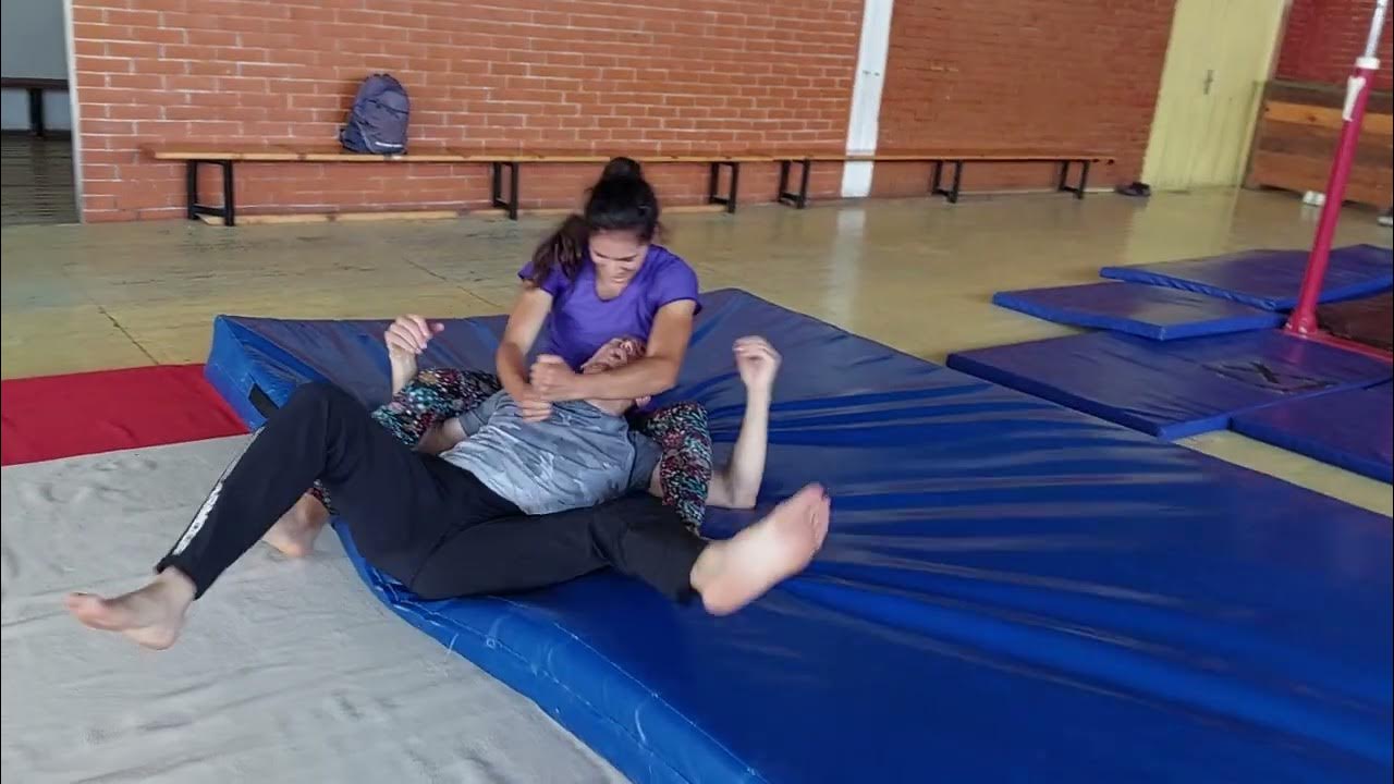 Бой - YouTube