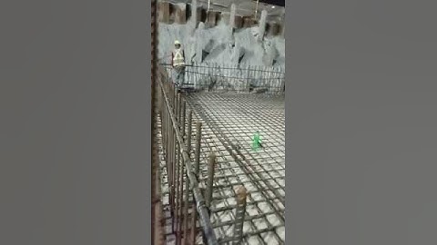 MANHOLE BASE SLAB REBAR 1