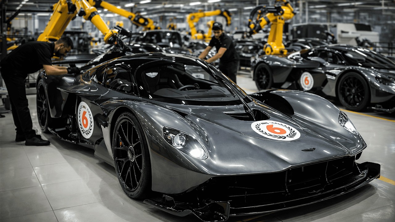 El Aston Martin Valkyrie de $3.5 MILLONES — Dentro de la Línea de Montaje MÁS SECRETA de Inglaterra