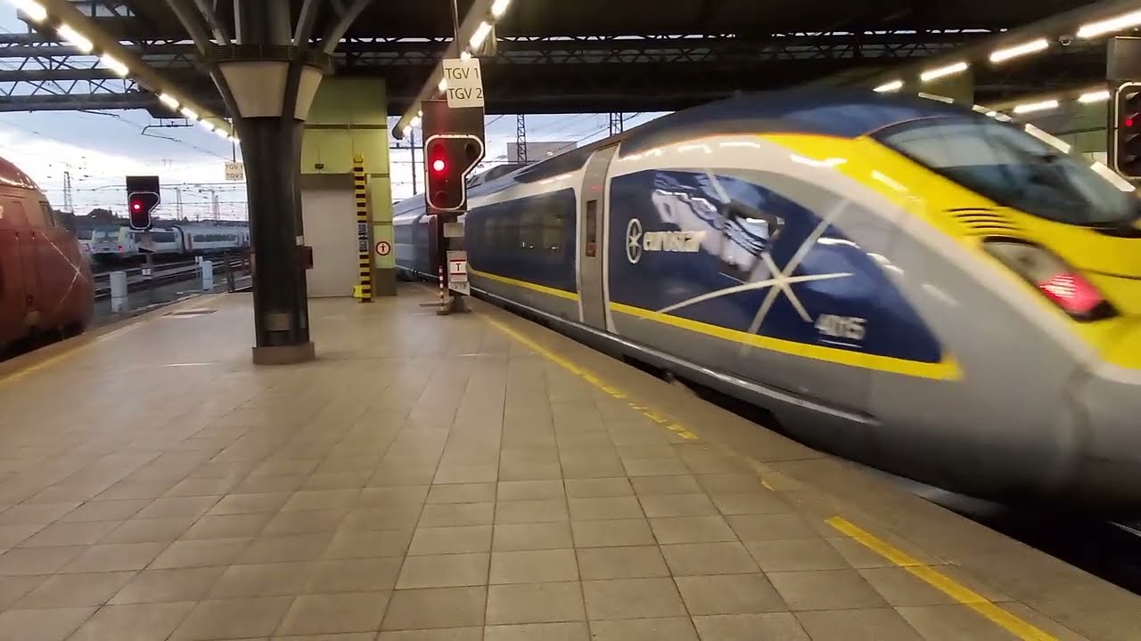 Eurostar Class 374 Siemens Velaro D e320 leaving Brussels Midi station