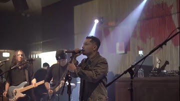 Andra and The BackBone - Jalanmu Bukan Jalanku Live at MINQ Jakarta