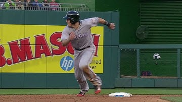 MIA@WSH: Realmuto steals second, advances on error