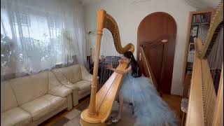 Libby Larsen - Theme and Deviations. Charlotte Ngo - 10 year old harpist