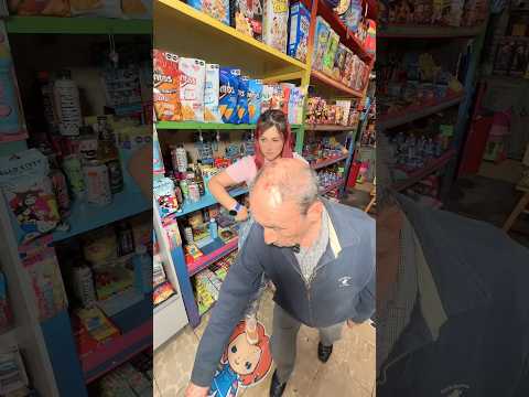 Lo acusó con mi papá y que me sorprende #viral #youtubeshorts #comedy #shortvideo #dulces #familia thumbnail