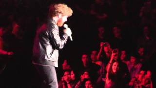 Casey Abrams Sings Smooth By Santana