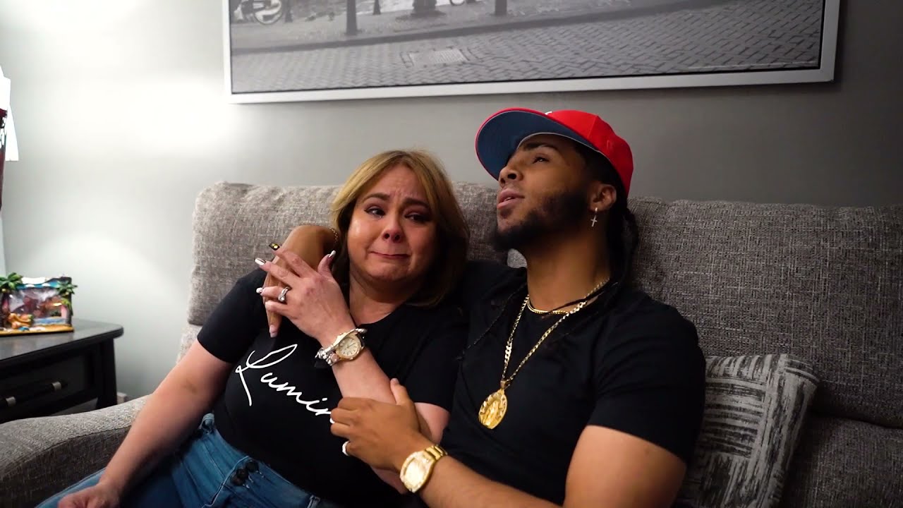 Watch Madre Mia - J Luminari on YouTube Watch Madre Mia - J Luminari on YouTube