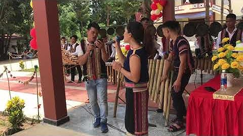 Nối Vòng Tay Lớn- Đệm Và Hát Với Nhạc Cụ Dân Tộc