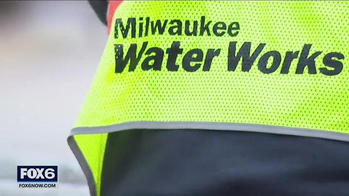 Milwaukee Water Works employees address leaders | FOX6 News Milwaukee