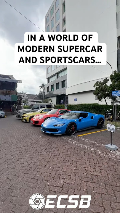 OLD SCHOOL SUPERCAR FIGHTING WITH MODERN SUPERCAR? #ecsb #shorts