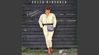 Video thumbnail of "Anita Hirvonen - Moskiitto"