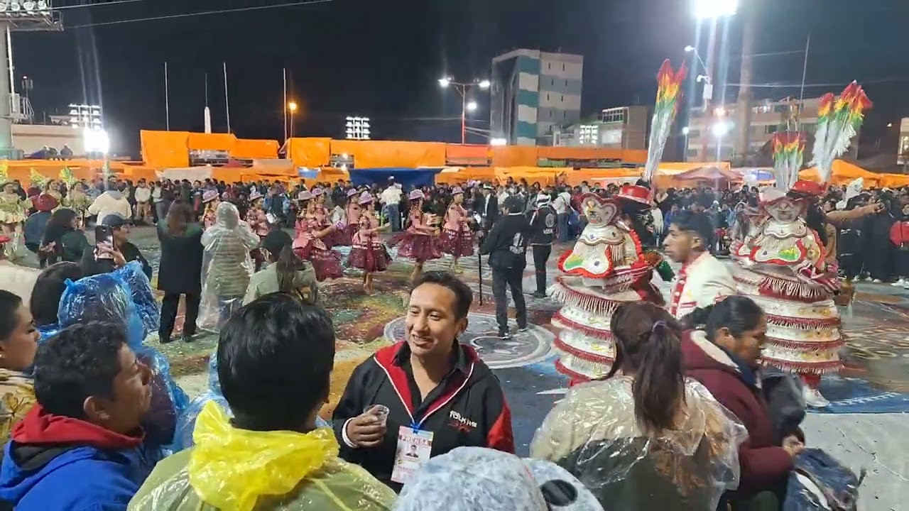 Entrada de nuestra morenada comibol a la iglesia del socavon en el carnaval de oruro 2026.