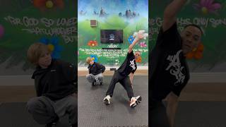 Double Kick Outs Tutorial 📚📚 #breakdance #tutorial #bboy #dance #footwork #dancers #dancemoves