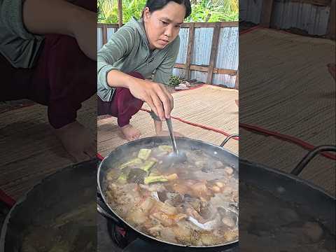 Lễ 2/9 Thưởng thức lẩu mắm cá tra đồng quê"Shorts"#trungtinhtv