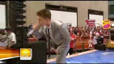 Jesse McCartney - Leavin