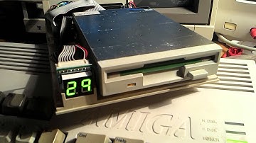 testing Golden Image floppy drive for Amiga...