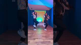 Ola Ola Ola | Trending dance | Anna Prasad | Malavika Krishnadas